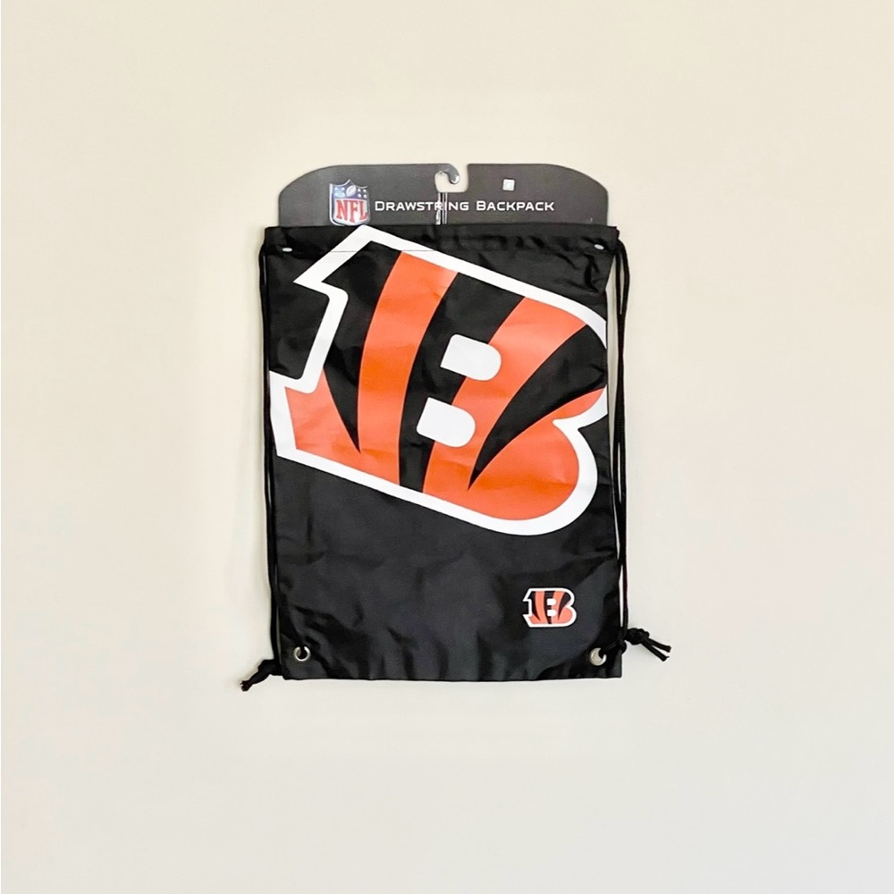 NEW NFL Cincinnati Bengals B Logo Black Drawstring Backpack